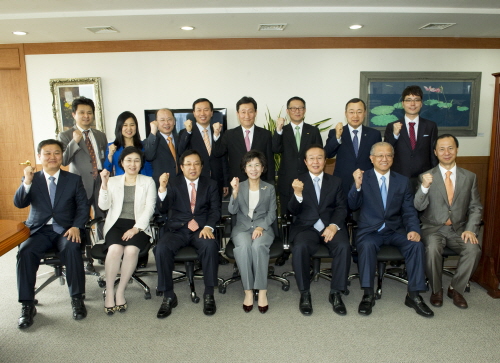 [소식] 서울대병원 강남센터, 보건복지부장관 해외환자 유치 공로패 수상